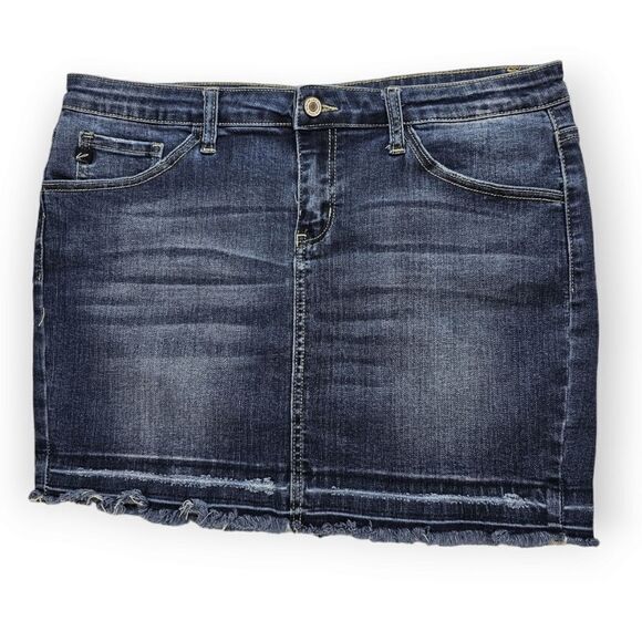 KanCan Dark Wash Distressed‎ Mini Skirt with Raw Hem Juniors Size 13 - Picture 1 of 6